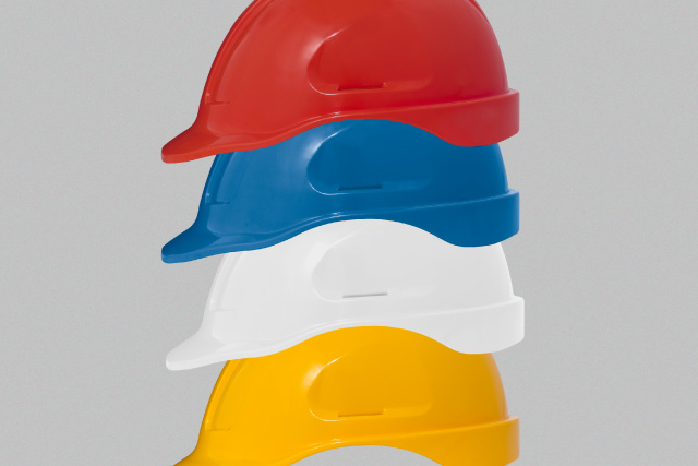 O que significa as cores dos capacetes na construção civil?